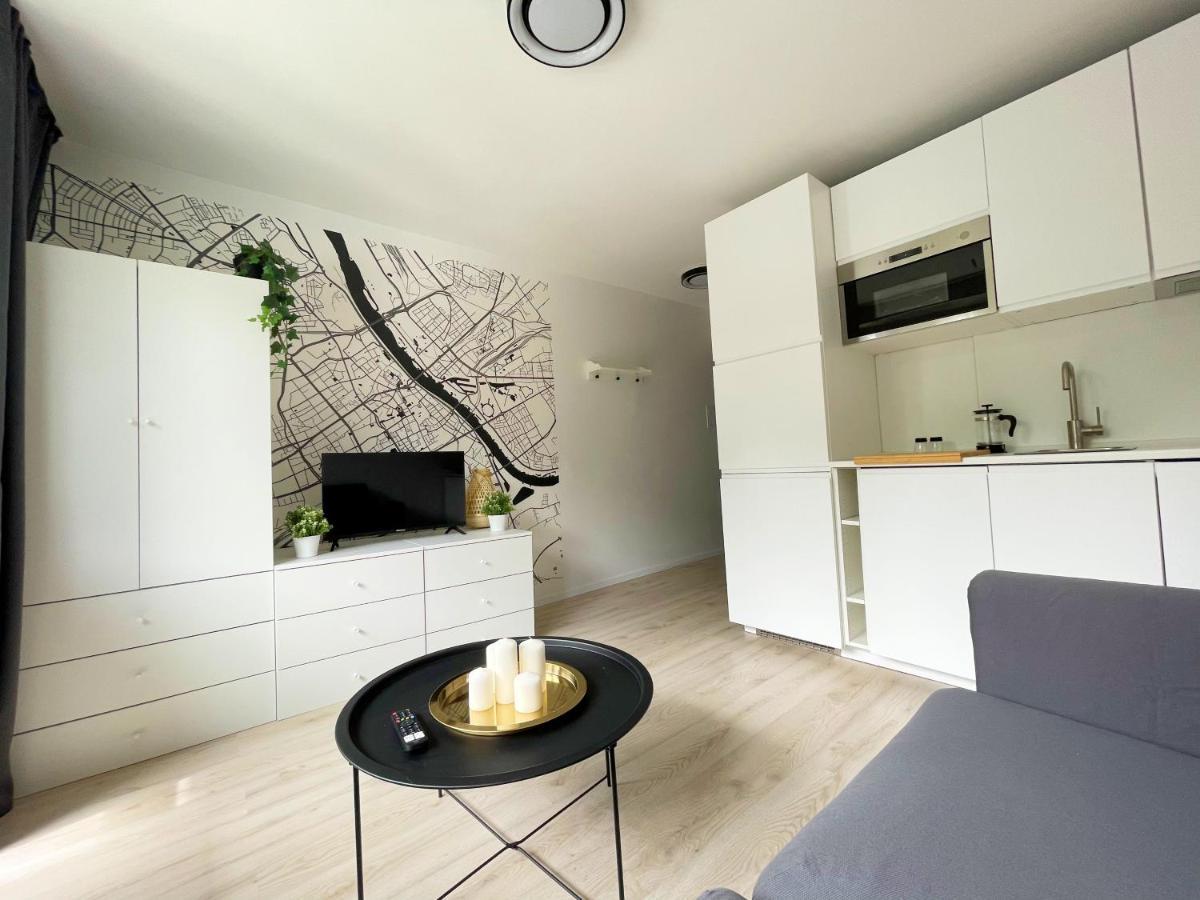 Batorego 18 - White - 450M Stacja Metra Pola Mokotowskie, 800M Biblioteka Narodowa, 20M Piekny Park Pola Mokotowskie, 800M Do Sgh - Wifi - Smart Tv - Good Apartments Warsawa Bagian luar foto