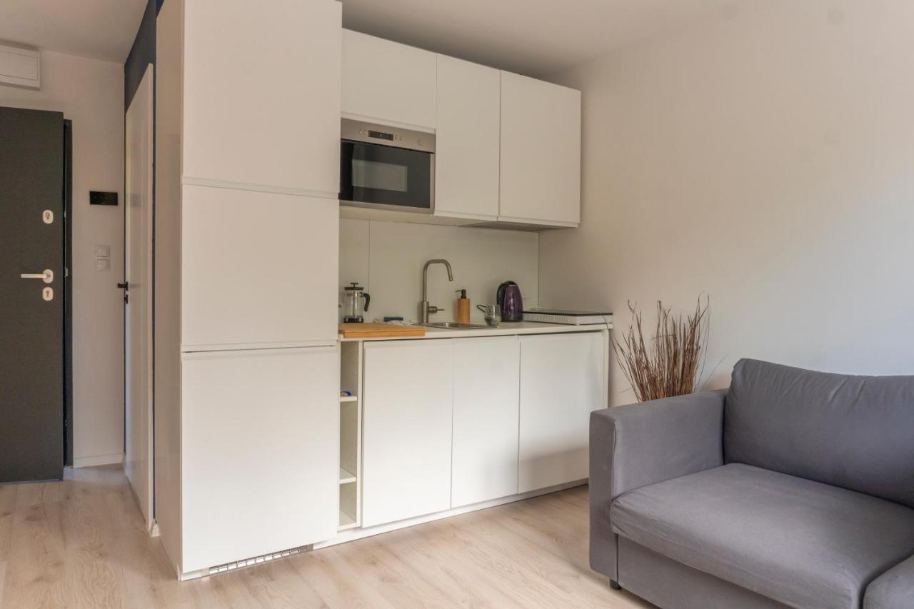Batorego 18 - White - 450M Stacja Metra Pola Mokotowskie, 800M Biblioteka Narodowa, 20M Piekny Park Pola Mokotowskie, 800M Do Sgh - Wifi - Smart Tv - Good Apartments Warsawa Bagian luar foto